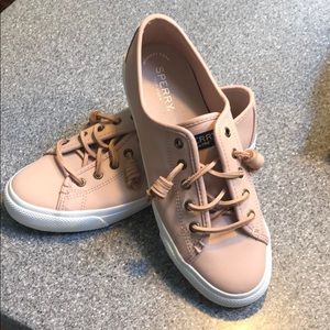 Sperry Sneakers